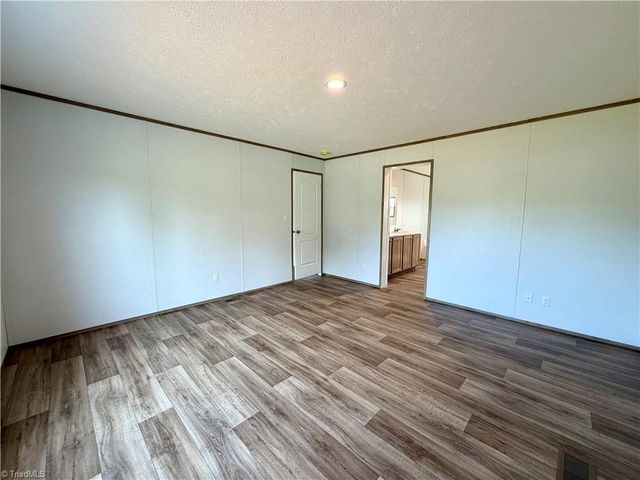 146 Con Lee Drive, Olin, NC 28660