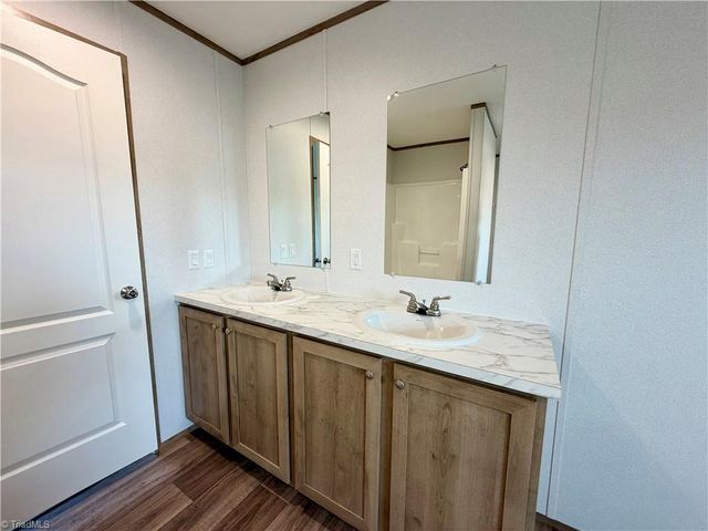 146 Con Lee Drive, Olin, NC 28660