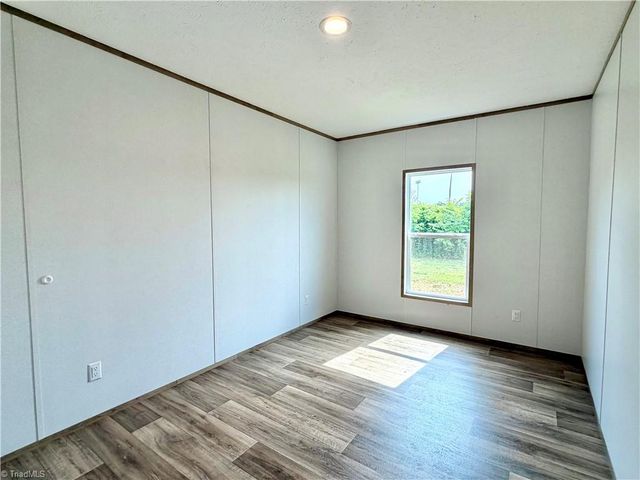 146 Con Lee Drive, Olin, NC 28660