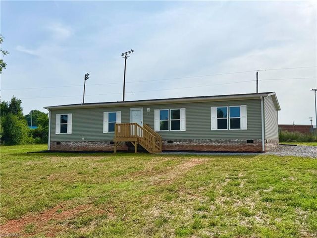 146 Con Lee Drive, Olin, NC 28660