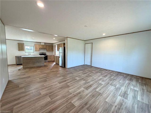146 Con Lee Drive, Olin, NC 28660