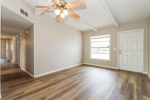 1332 WARRINGTON WAY, Tampa, FL 33619