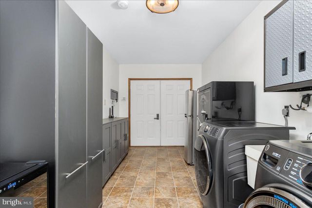 8704 JANS CT, Boonsboro, MD 21713