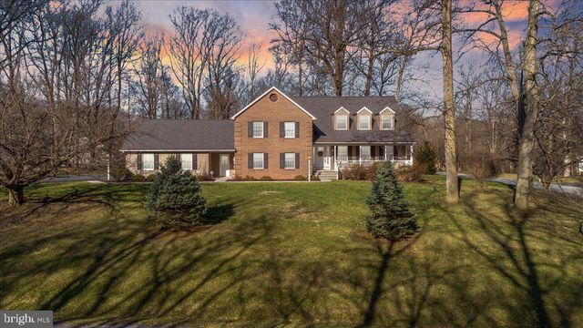 8704 JANS CT, Boonsboro, MD 21713