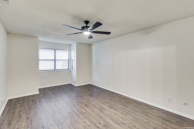 7738 Chambers Rd Apt 501, San Antonio, TX 78229