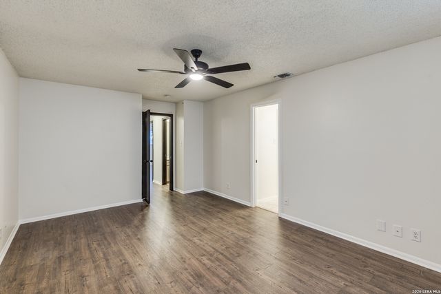 7738 Chambers Rd Apt 501, San Antonio, TX 78229