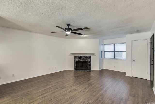 7738 Chambers Rd Apt 501, San Antonio, TX 78229