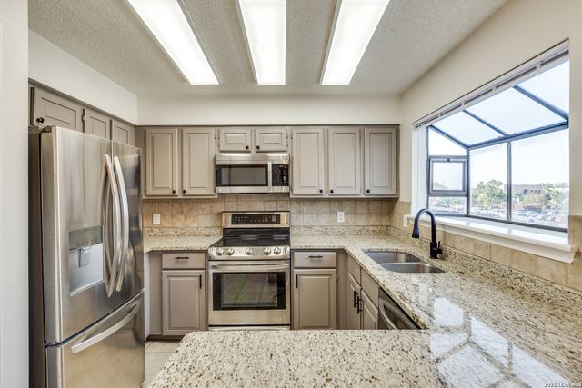 7738 Chambers Rd Apt 501, San Antonio, TX 78229