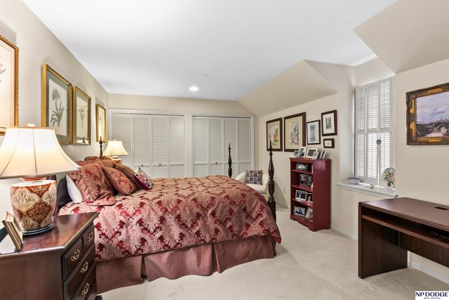 11227 William Plaza, Omaha, NE 68144