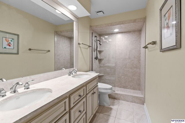 11227 William Plaza, Omaha, NE 68144