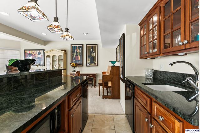 11227 William Plaza, Omaha, NE 68144