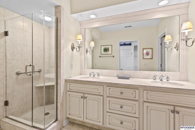 11227 William Plaza, Omaha, NE 68144