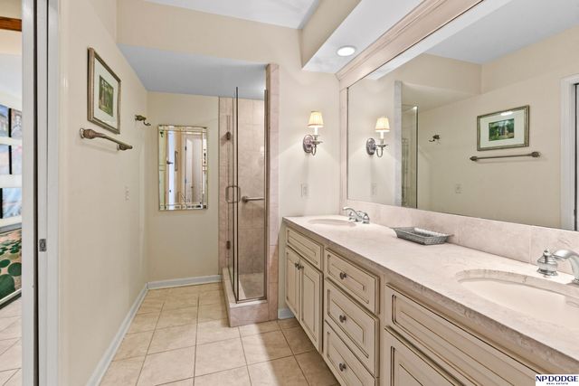 11227 William Plaza, Omaha, NE 68144