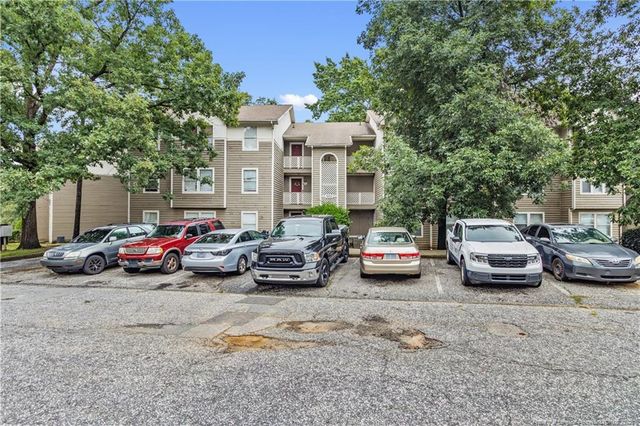 1014 Wood Creek Dr 3, Fayetteville, NC 28314
