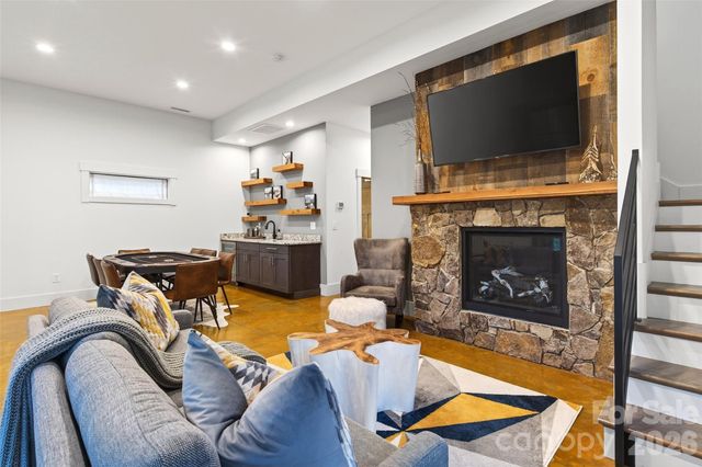 103 Big Game Drive, Nebo, NC 28761