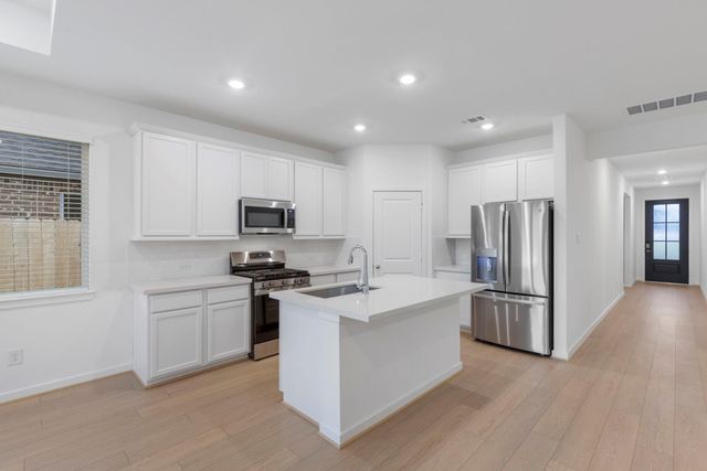 1203 Buffalo Run, Tomball, TX 77375