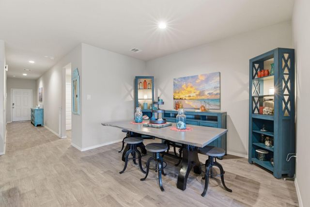 11225 34th Avenue N, Texas City, TX 77591