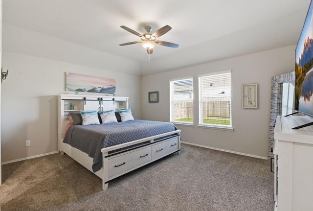 11225 34th Avenue N, Texas City, TX 77591