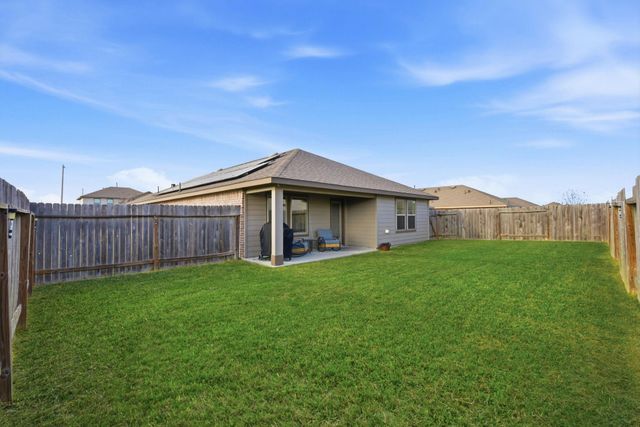 11225 34th Avenue N, Texas City, TX 77591