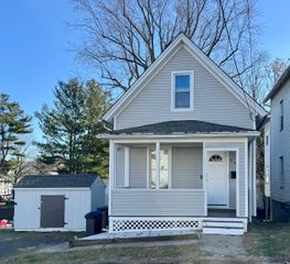 39 Bassett Street, Ansonia, CT 06401