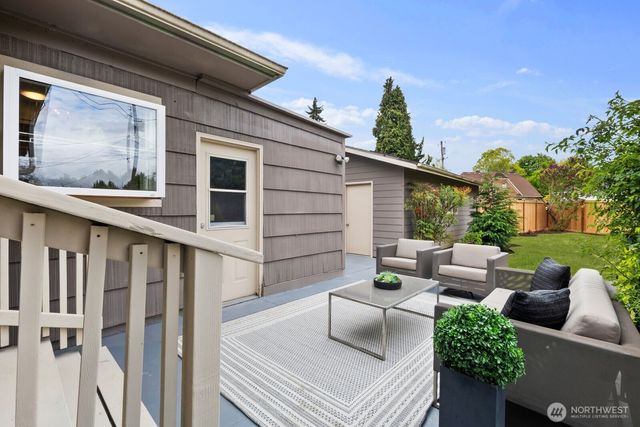 720 Wood Avenue, Sumner, WA 98390