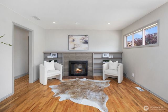 720 Wood Avenue, Sumner, WA 98390