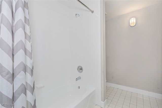 2043 Random Road 9, Cleveland, OH 44106