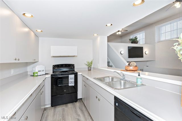 2043 Random Road 9, Cleveland, OH 44106