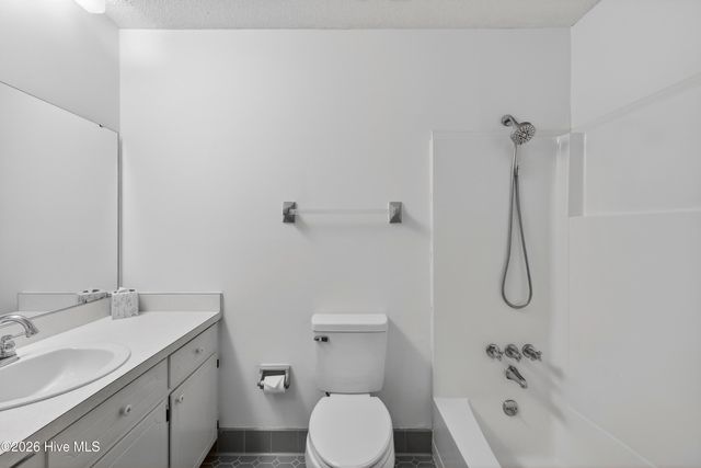 305 Semmes Drive, Wilmington, NC 28412