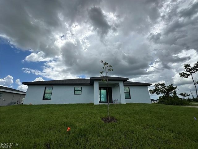 1829 NW 24th AVE, Cape Coral, FL 33993