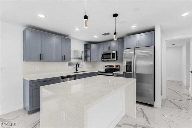 1829 NW 24th AVE, Cape Coral, FL 33993