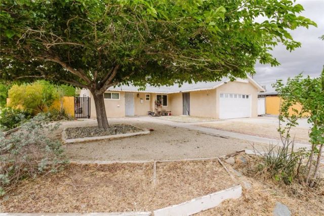 45303 6th Street East, Lancaster, CA 93535