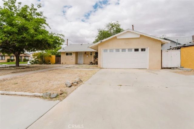 45303 6th Street East, Lancaster, CA 93535