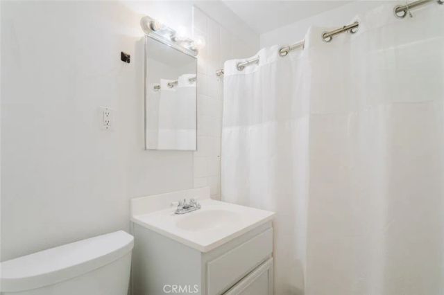 45303 6th Street East, Lancaster, CA 93535