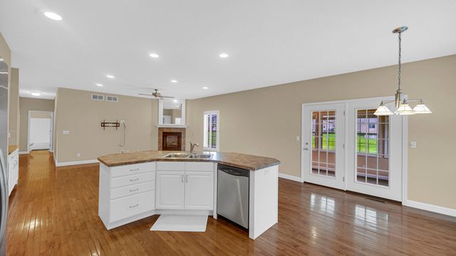 2257 Blarney Stone Drive, Valparaiso, IN 46385