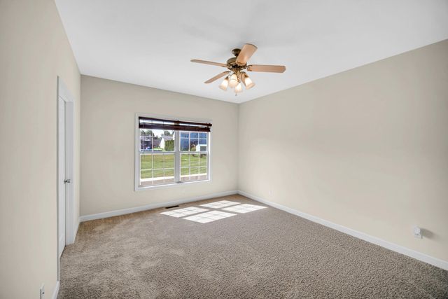 2257 Blarney Stone Drive, Valparaiso, IN 46385