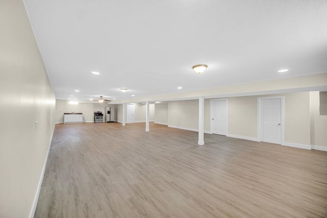 2257 Blarney Stone Drive, Valparaiso, IN 46385