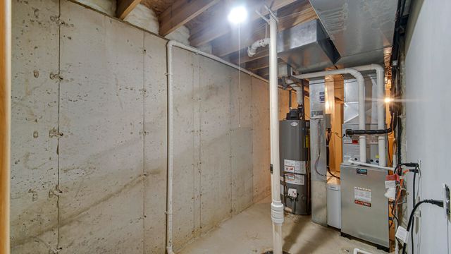 2257 Blarney Stone Drive, Valparaiso, IN 46385