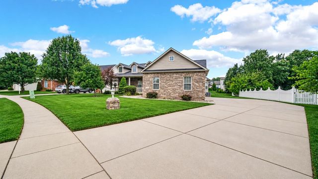 2257 Blarney Stone Drive, Valparaiso, IN 46385