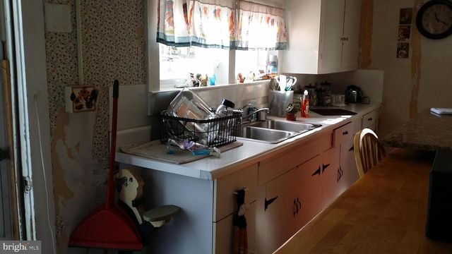 30 EAST AVE, Shiloh, NJ 08353