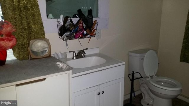 30 EAST AVE, Shiloh, NJ 08353