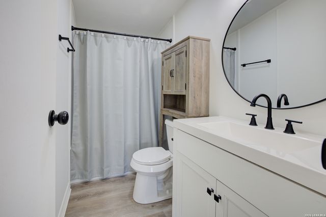 1885 Marion, Marion, TX 78124