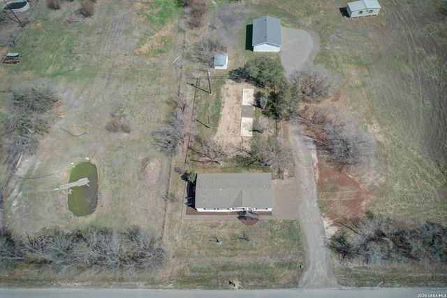 1885 Marion, Marion, TX 78124