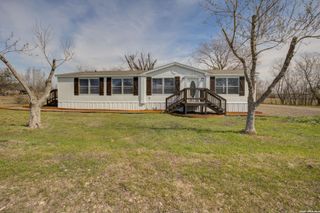 1885 Marion, Marion, TX 78124