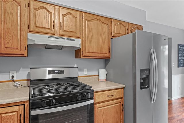 1001 W Dianne Lane, Mahomet, IL 61853