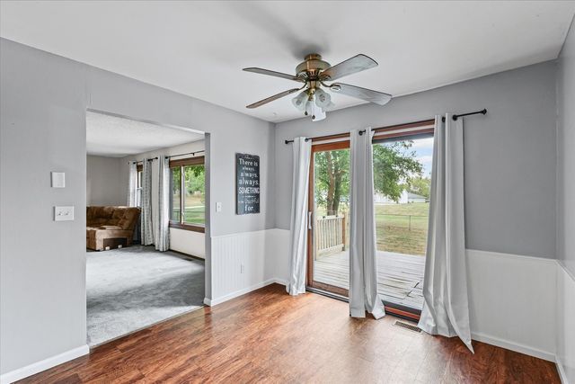 1001 W Dianne Lane, Mahomet, IL 61853