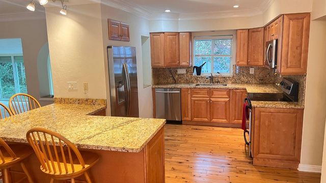 3100 NE 21st Street, Fort Lauderdale, FL 33305