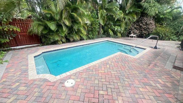 3100 NE 21st Street, Fort Lauderdale, FL 33305