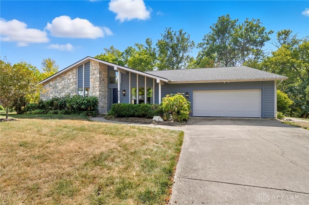 4322 Pennswood Drive, Middletown, OH 45042