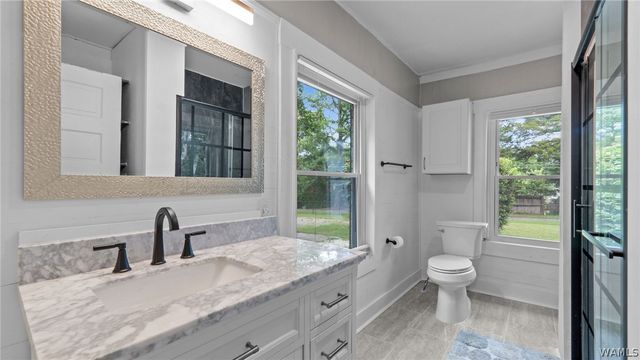 1511 18th E, Tuscaloosa, AL 35404